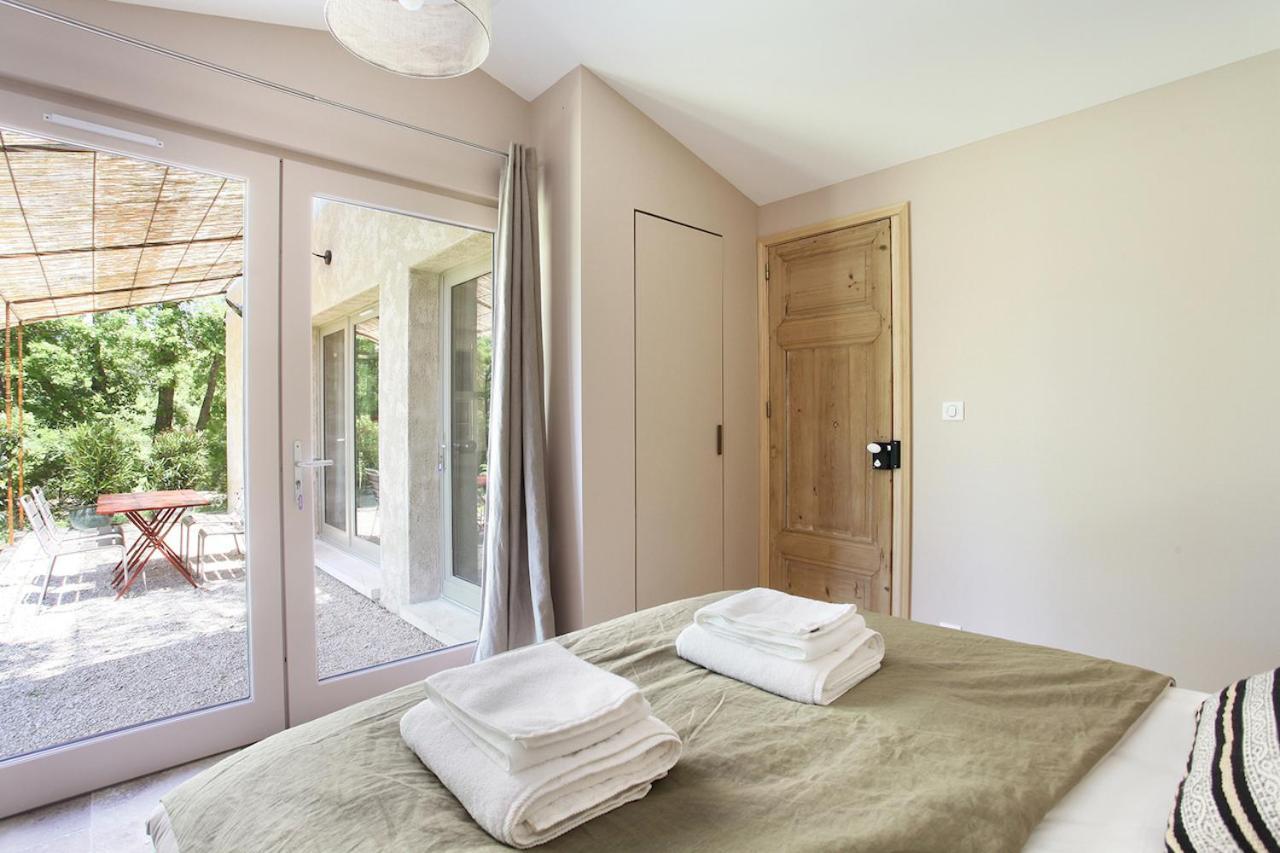 Domaine Les Petites Vaines Otel Goult Oda fotoğraf