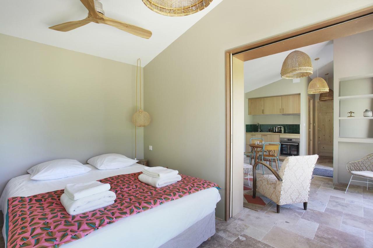 Domaine Les Petites Vaines Otel Goult Dış mekan fotoğraf